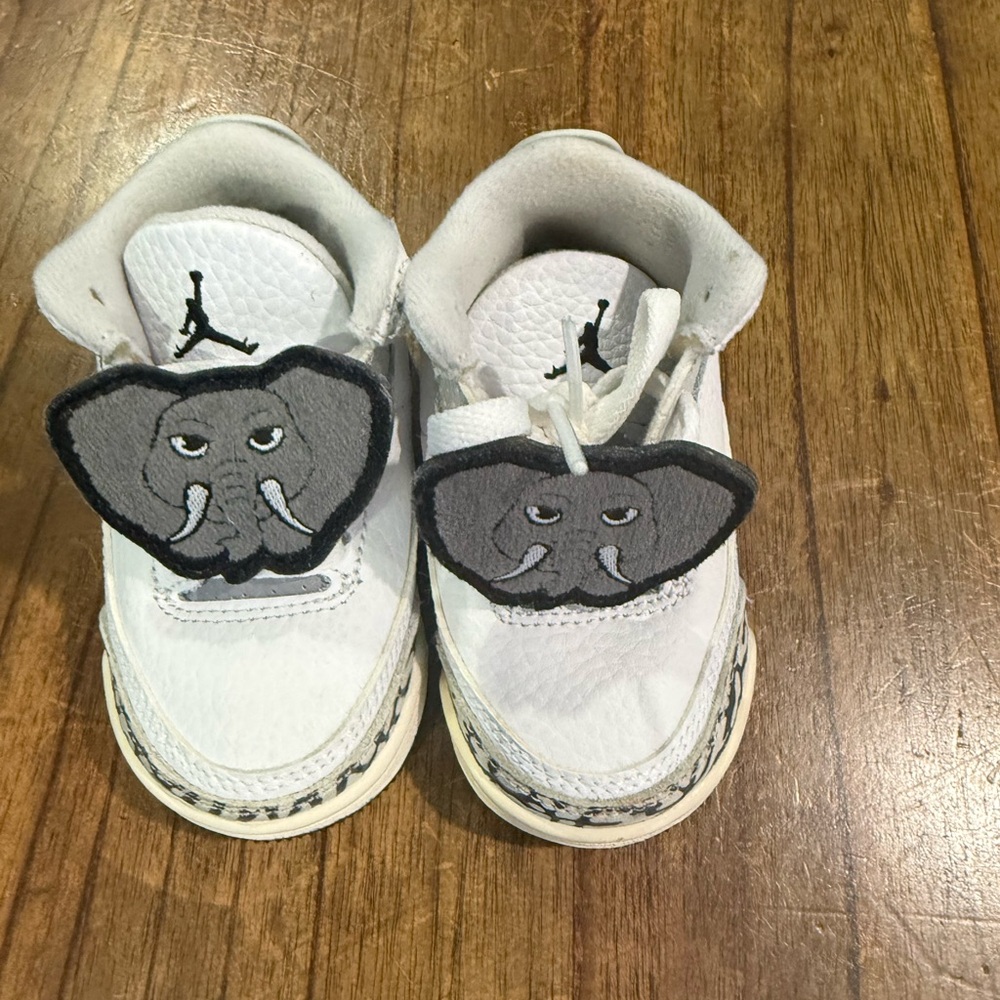 Jordan Kids White and Gray Elephant Sneakers